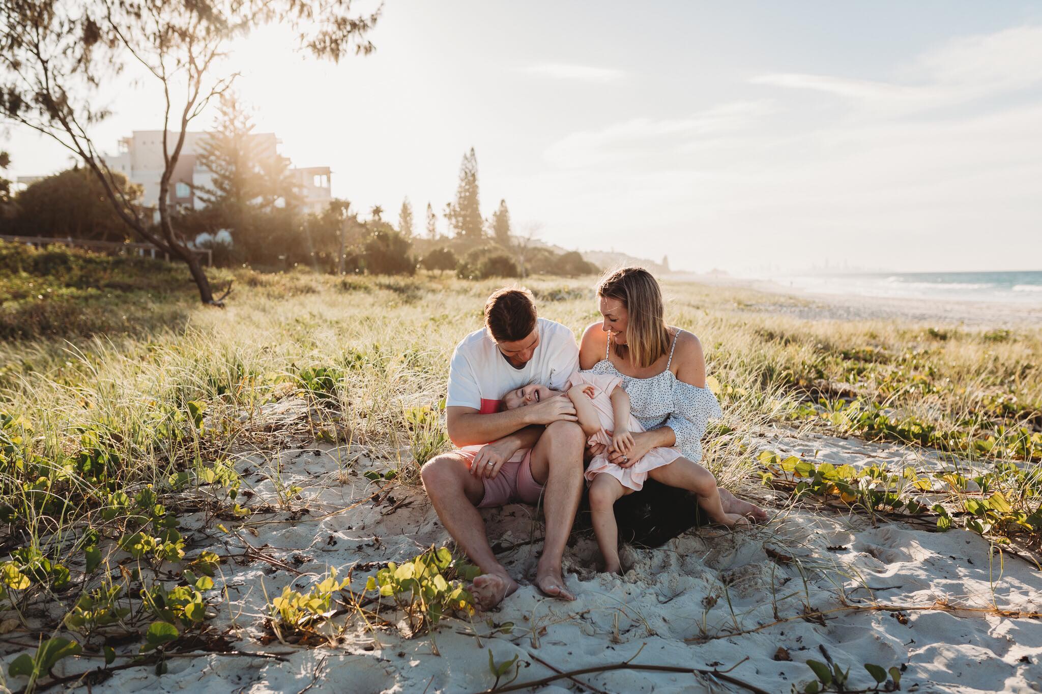  ideas for family pictures at the beach during sunset
