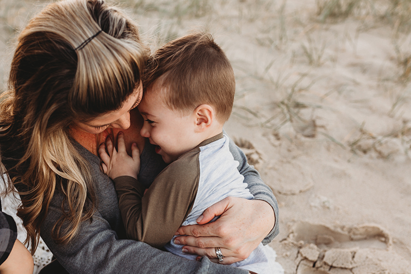 natural light shot of mother with child photography