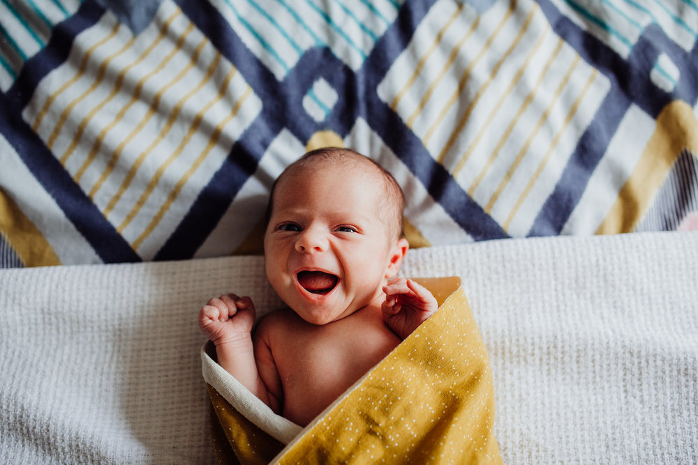  diy baby pictures of newborn smiling