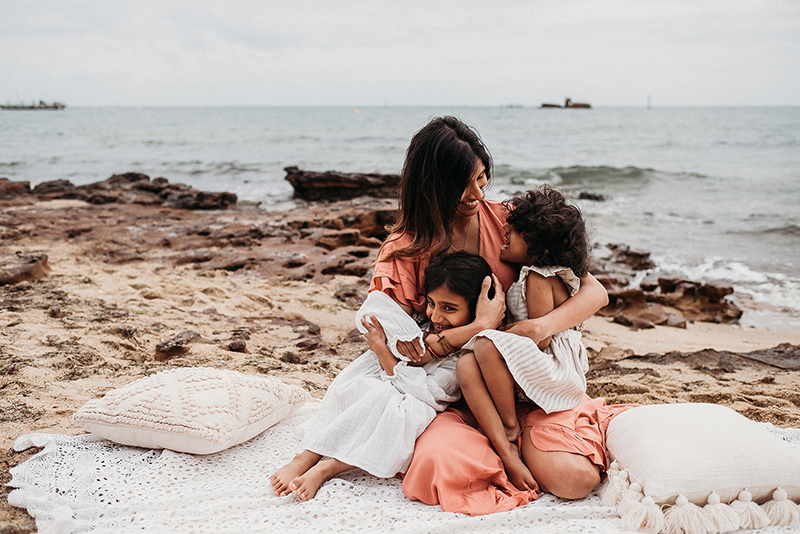 mother's day photoshoot ideas at the beach