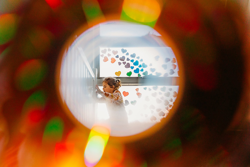 rainbow picture of little girl seen CD hole